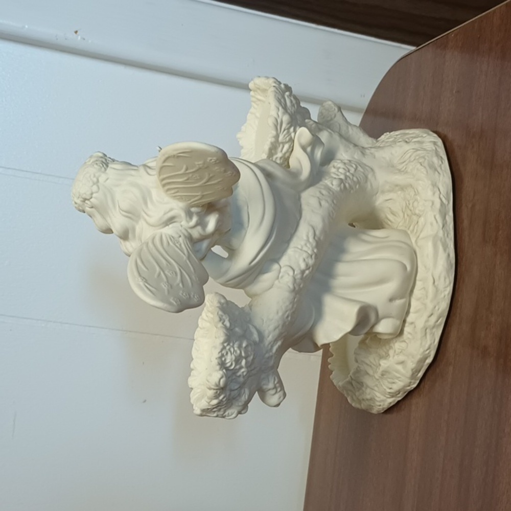 PartyLite P7298 Ariana's Garden Fairy Statue Tea Light Candle Holder Figurine - Picture 3 of 9
